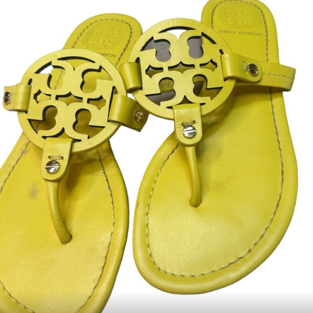 SOLD Tory Burch Yellow Logo Flat Sandals Women’s Size 7 Made in Brazil